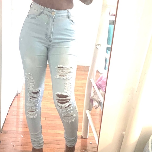 Light Wash Distressed Fashion Nova Jeans - Picture 13 of 16